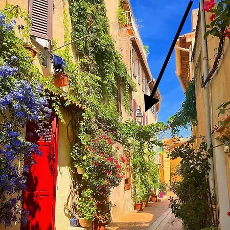 Le Quai Du Port Parking Clim Апартаменты *