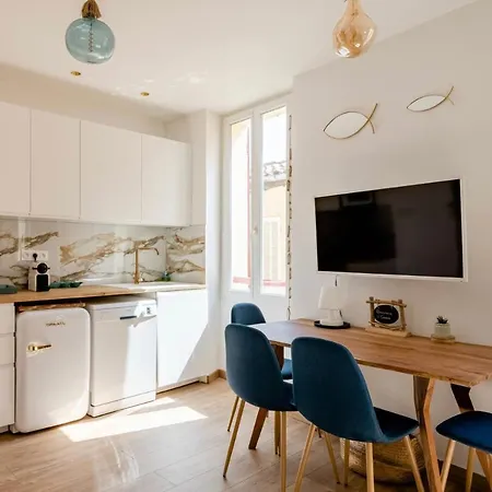 Le Quai Du Port Parking Clim Appartamento *